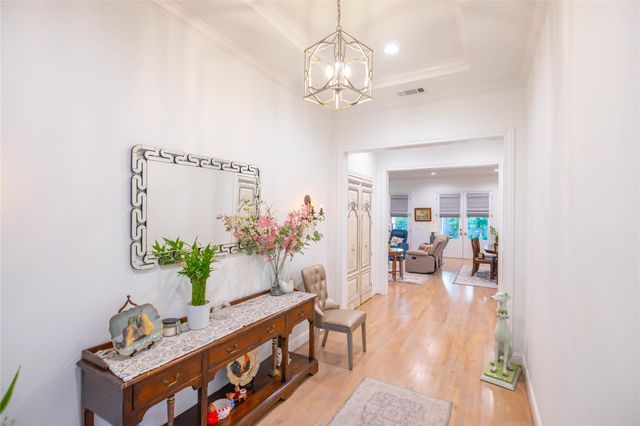 10614 Moonlight Drive, Houston, TX 77096