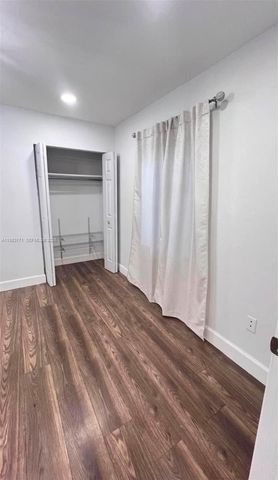 13030 SW 84th St B, Miami, FL 33183