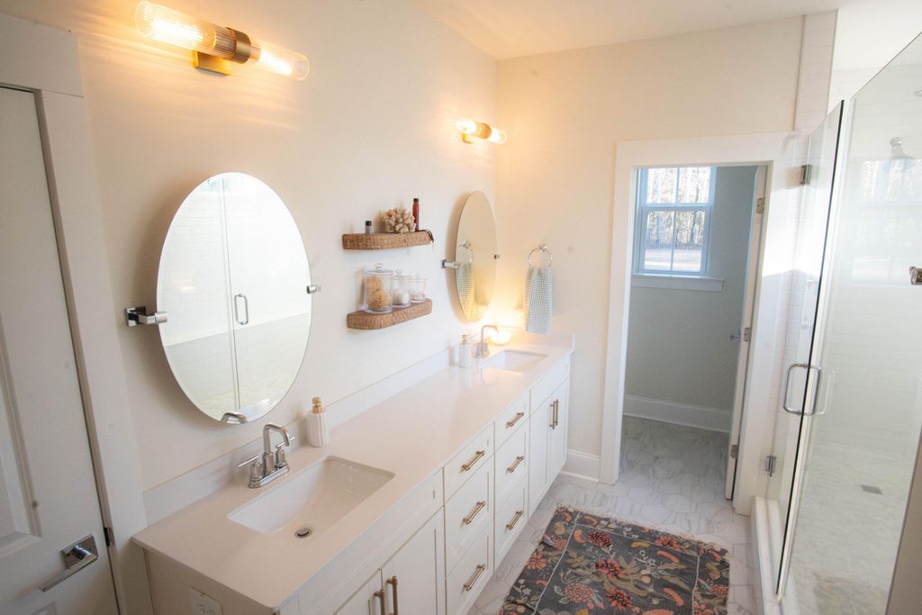 Image 19 of property listing at 424 Myers Mayo Road, Ridgeville, SC 29472