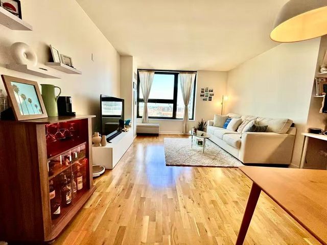 1160 S Michigan Avenue 1404, Chicago, IL 60605