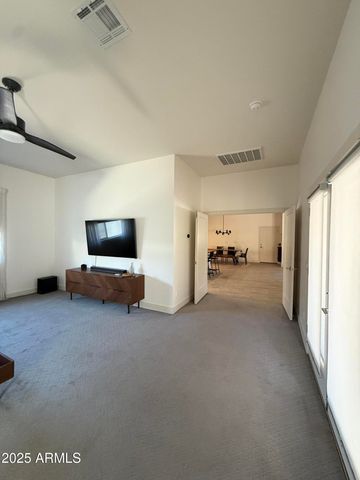 2914 N 47th Street, Phoenix, AZ 85018