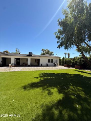 2914 N 47th Street, Phoenix, AZ 85018