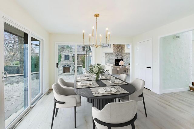8S510 Oxford Lane, Naperville, IL 60565