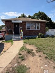 159 Church Street, Malverne, NY 11565