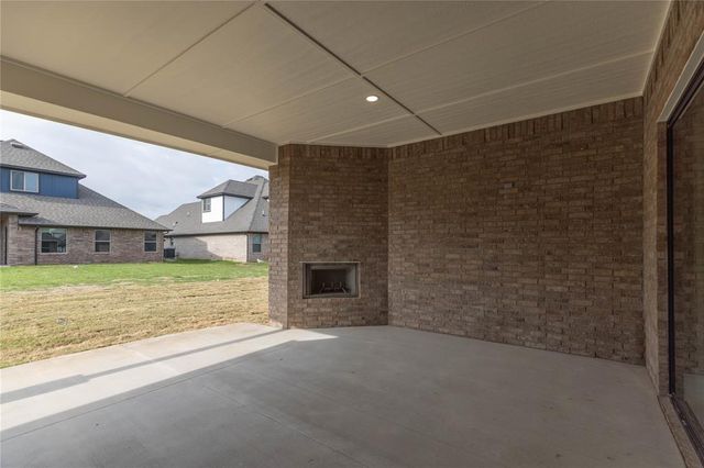 9308 NW 116th Street, Yukon, OK 73099