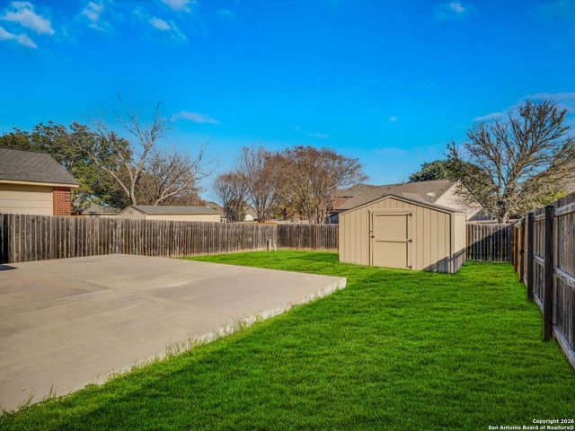 13655 Bridgeview, San Antonio, TX 78247