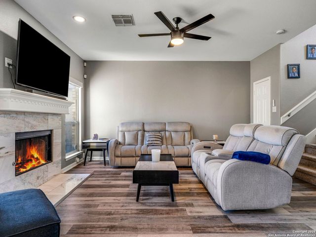 13655 Bridgeview, San Antonio, TX 78247