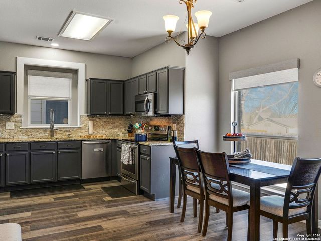 13655 Bridgeview, San Antonio, TX 78247