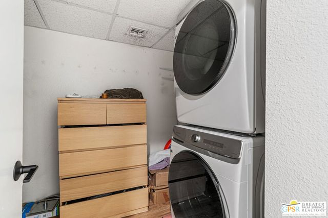 280 S Avd Caballeros 214, Palm Springs, CA 92262