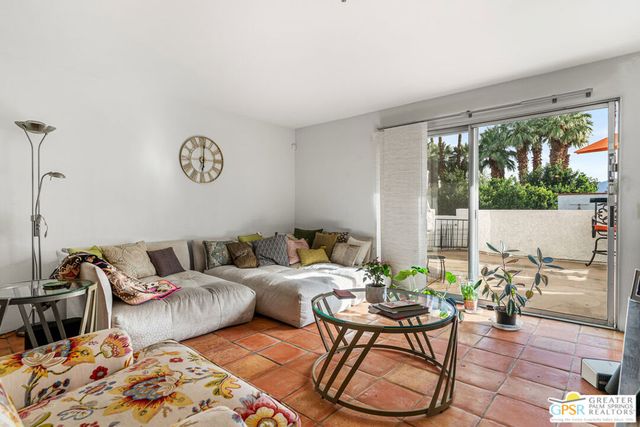 280 S Avd Caballeros 214, Palm Springs, CA 92262