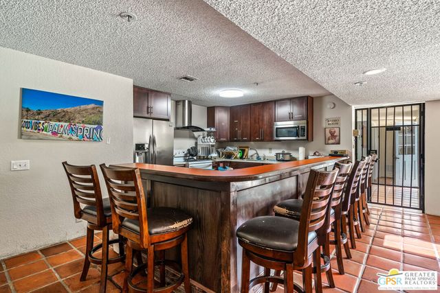 280 S Avd Caballeros 214, Palm Springs, CA 92262