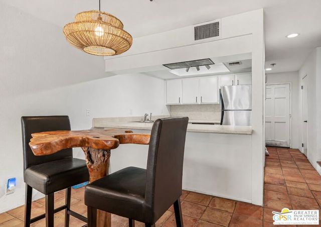 280 S Avd Caballeros 214, Palm Springs, CA 92262