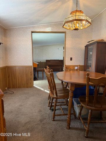 305 Central Avenue, Black Creek, NC 27813