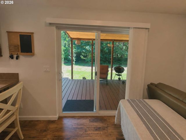19616 S CREEK Rd, Oregon City, OR 97045