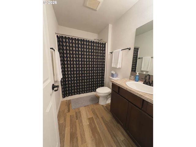 19616 S CREEK Rd, Oregon City, OR 97045