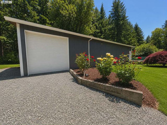 19616 S CREEK Rd, Oregon City, OR 97045