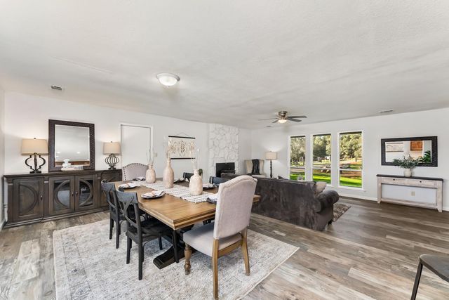 2735 Little Oak Ln, Rescue, CA 95672