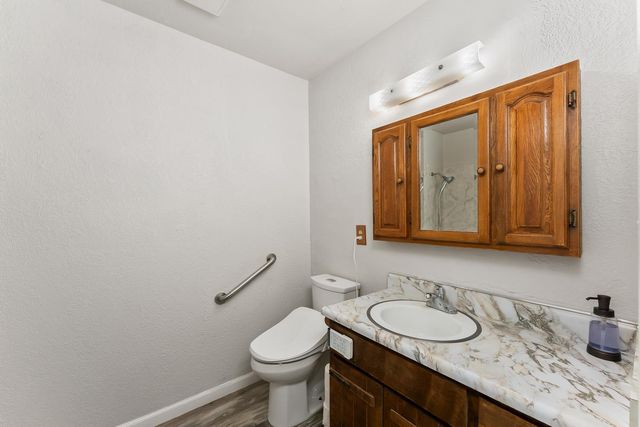 2735 Little Oak Ln, Rescue, CA 95672