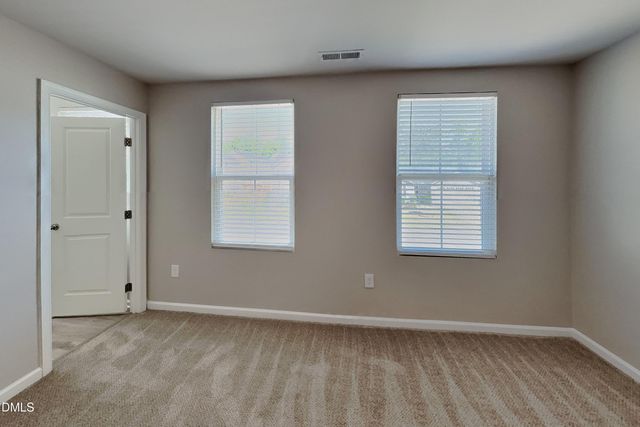 38 E Lumber Court, Clayton, NC 27520