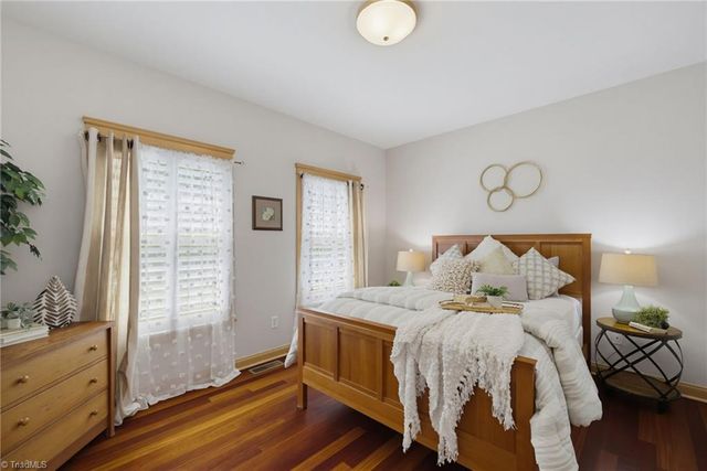 400 Crossing Creek Drive, Belews Creek, NC 27009