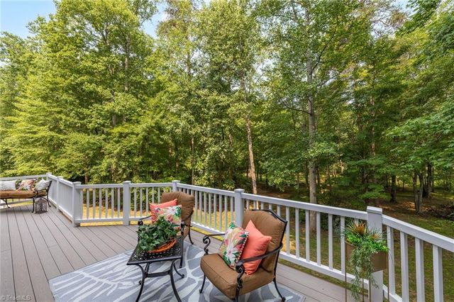 400 Crossing Creek Drive, Belews Creek, NC 27009