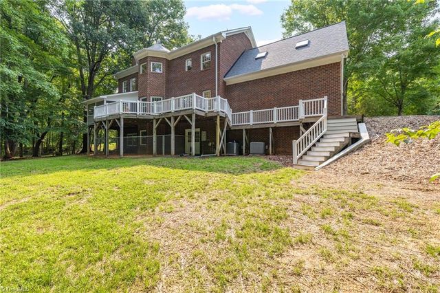 400 Crossing Creek Drive, Belews Creek, NC 27009