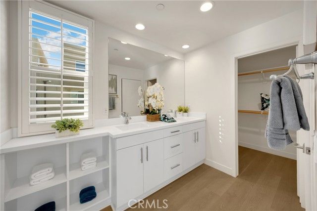 269 Magnet, Irvine, CA 92618