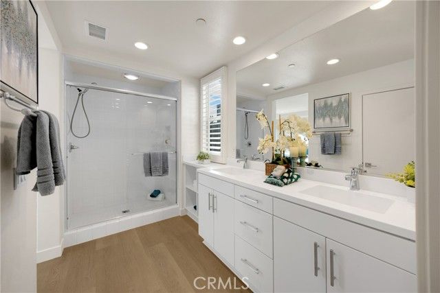 269 Magnet, Irvine, CA 92618