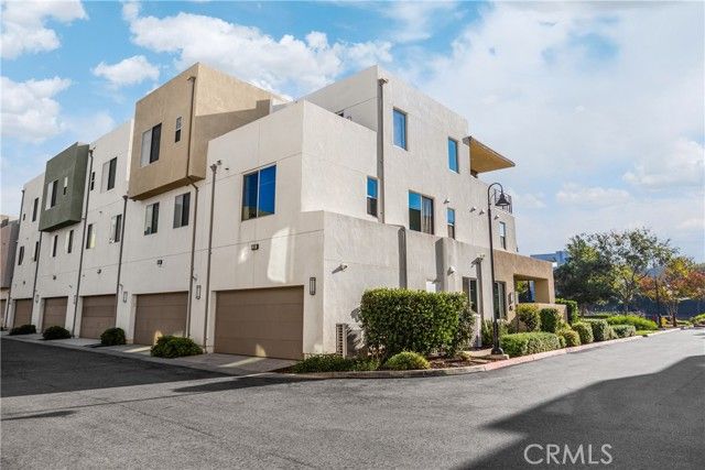 269 Magnet, Irvine, CA 92618