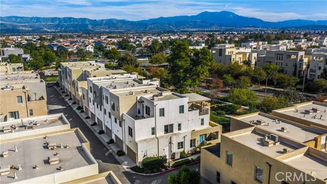 269 Magnet, Irvine, CA 92618