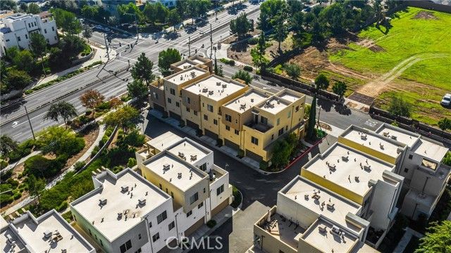 269 Magnet, Irvine, CA 92618