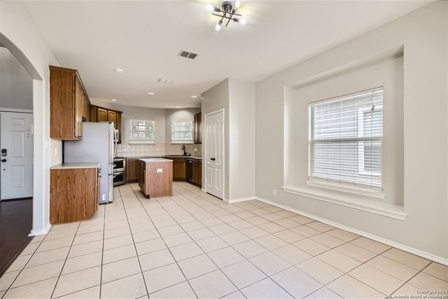 4926 AUGUSTA SQ, San Antonio, TX 78247