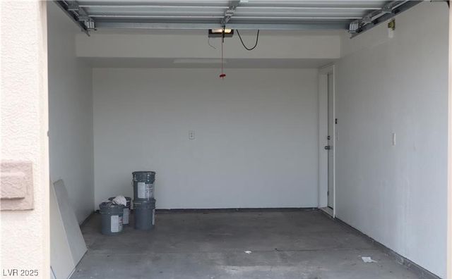 200 Mount Charleston Drive 3, Pahrump, NV 89048