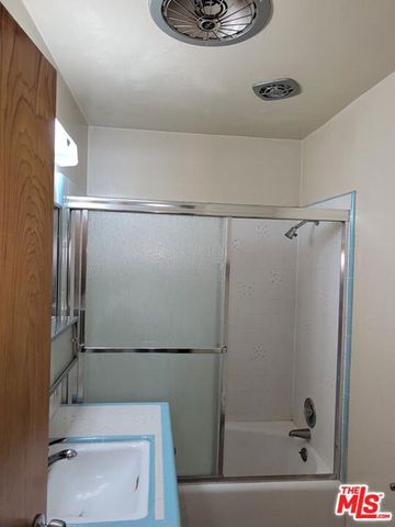 215 N Myrtle Avenue A, Monrovia, CA 91016