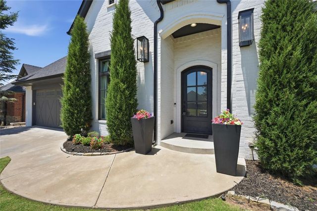 3025 NW 157th Street, Edmond, OK 73013
