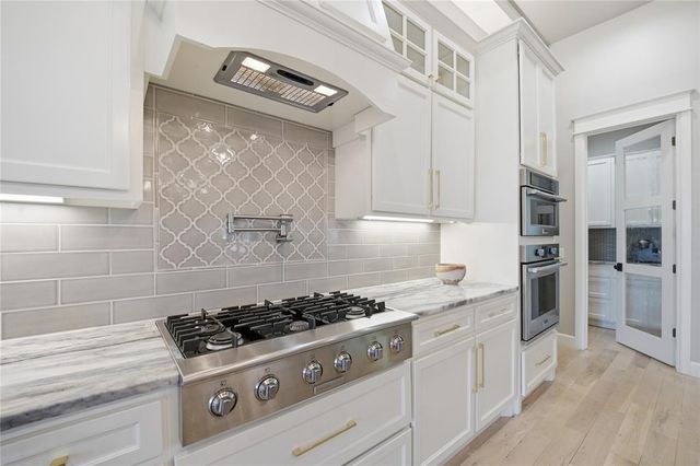 3025 NW 157th Street, Edmond, OK 73013