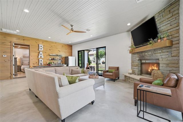 3025 NW 157th Street, Edmond, OK 73013