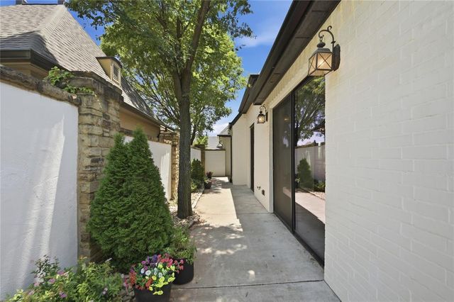 3025 NW 157th Street, Edmond, OK 73013