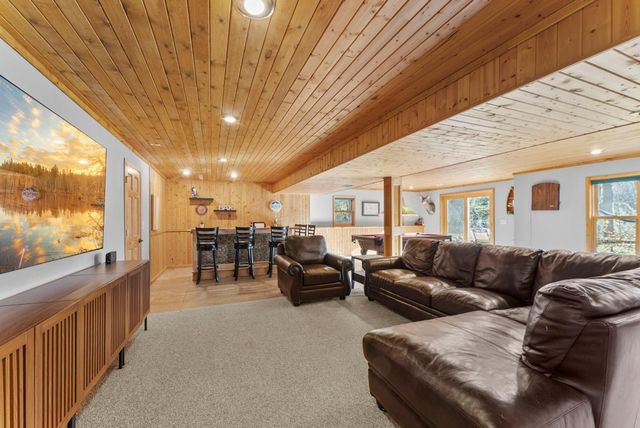 38168 Egret Way, North Branch, MN 55056