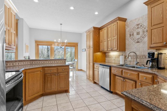 38168 Egret Way, North Branch, MN 55056