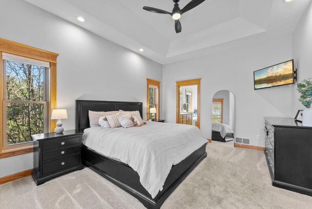 38168 Egret Way, North Branch, MN 55056