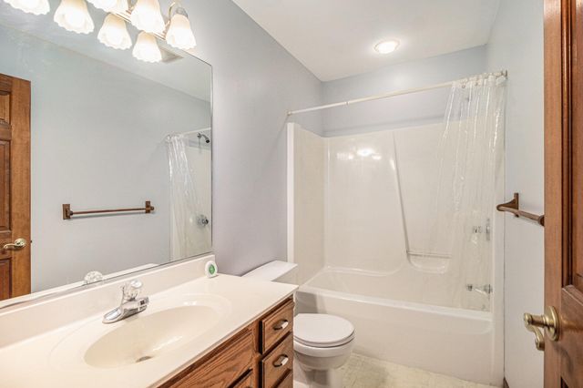 3618 Fase Drive, Wheatfield, IN 46392