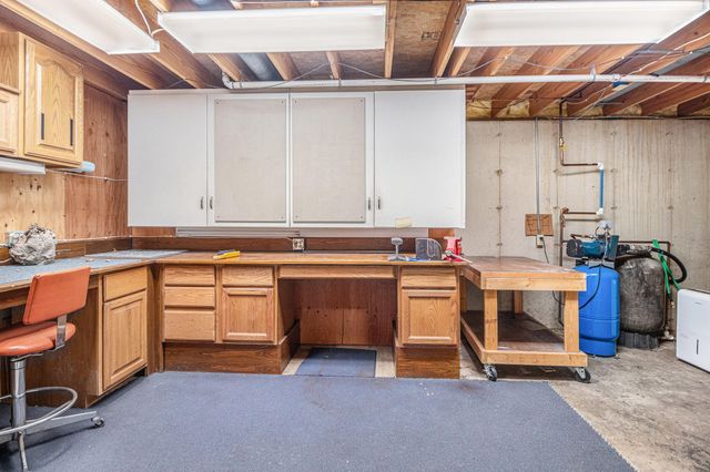 3618 Fase Drive, Wheatfield, IN 46392