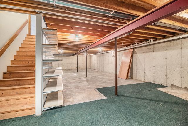 3618 Fase Drive, Wheatfield, IN 46392