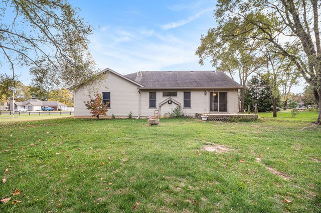 3618 Fase Drive, Wheatfield, IN 46392