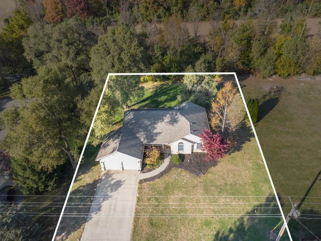 3618 Fase Drive, Wheatfield, IN 46392