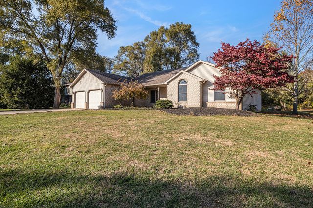 3618 Fase Drive, Wheatfield, IN 46392