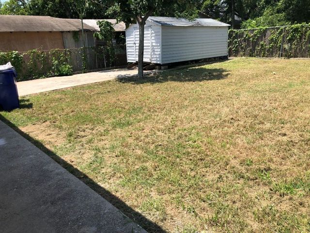 3343 Topeka Avenue, Dallas, TX 75212