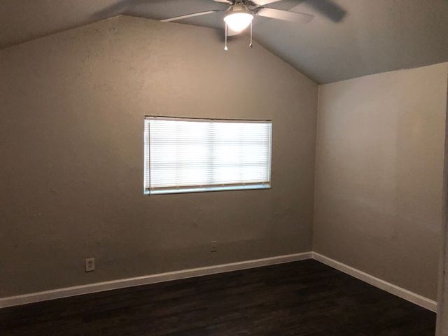 3343 Topeka Avenue, Dallas, TX 75212