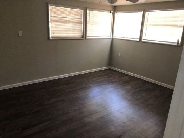 3343 Topeka Avenue, Dallas, TX 75212